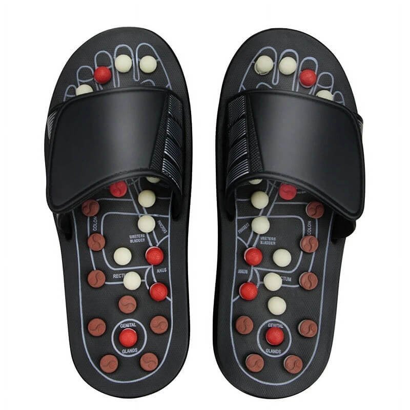 1Feet-Massage-Slippers-For-Men-Women.jpeg